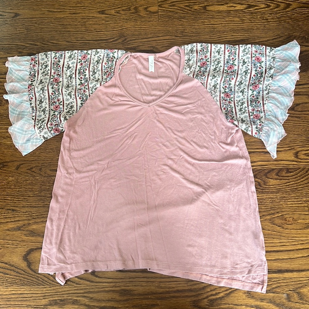 Boutique dusty pink with floral sleeves